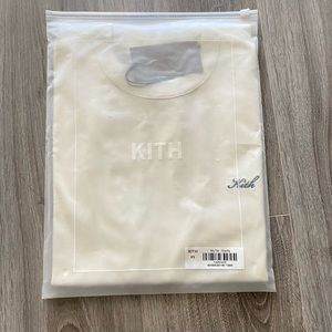 Brand new with Tags Kith Nia Tee XS